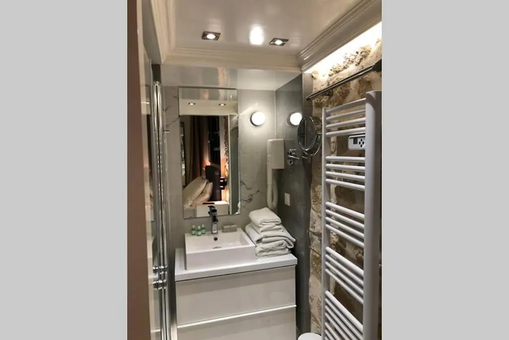Apartamento Loft Nazareth Quartier Du Marais París