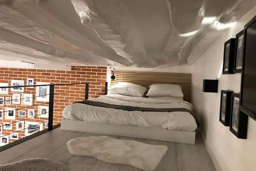 Loft Nazareth Quartier Du Marais Apartment Paris